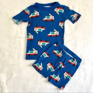 Hanna Andersson boys pj’s. 4T